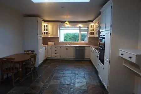 Lough Gill Lodge Twin Room 2 With En Suite Sligo