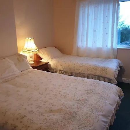 Lough Gill Lodge Twin Room 2 With En Suite Oda ve Kahvaltı Sligo